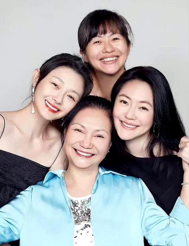 S黄子佼出入不雅场合！曾隐瞒婚姻劈腿3人麻将胡了免费试玩内容劲爆！吴宗宪炮轰小(图3)